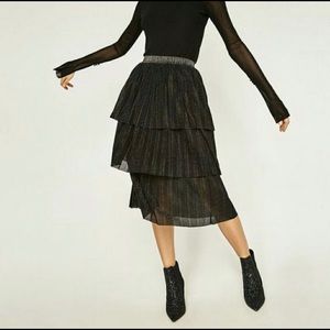 Zara layered pleated skirt